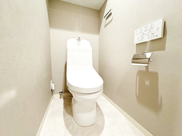 トイレ 暮らしの中のさりげないひとときの快適さにも、こだわりを、持って設備を配しております。