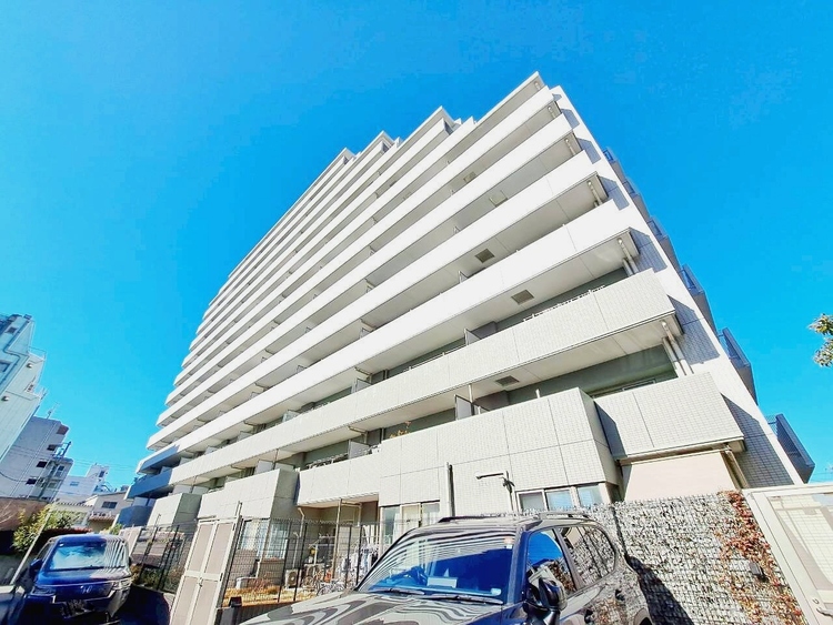 外観 現地に足をお運びいただいた際には、周辺散策などをお勧めいたします。