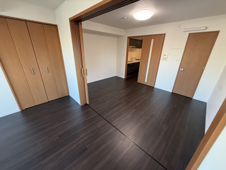 居間 過ごす時間が、たくさんの思い出として紡がれていく場所。