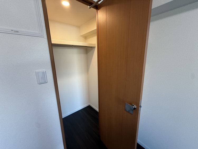 収納 居室にはクローゼットがあり、荷物もスッキリ収納して快適にお過ごしいただけます。