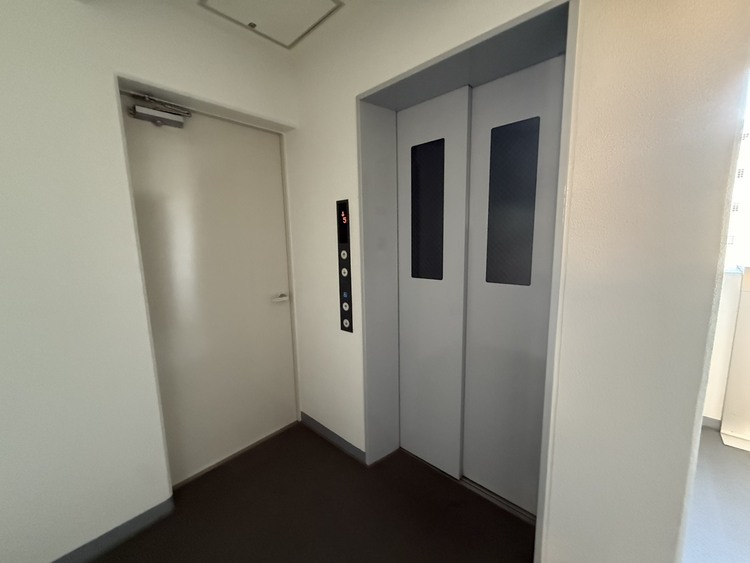 その他 エレベーターの管理も、きちんと行き届いてます。