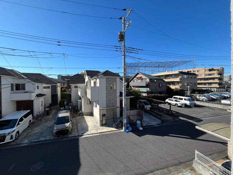 バルコニー 頬をなでる、優しい風を感じることが出来ます。