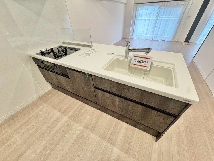 その他 開放感のあるキッチンスペース。調理をしながら、会話も弾みそうですね。