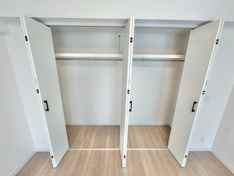 その他 収納スペースが付いていて、お部屋を広く使っていただけます。