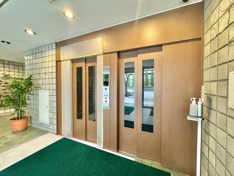 その他 エレベーター完備のため荷物が多くなっても安心。
