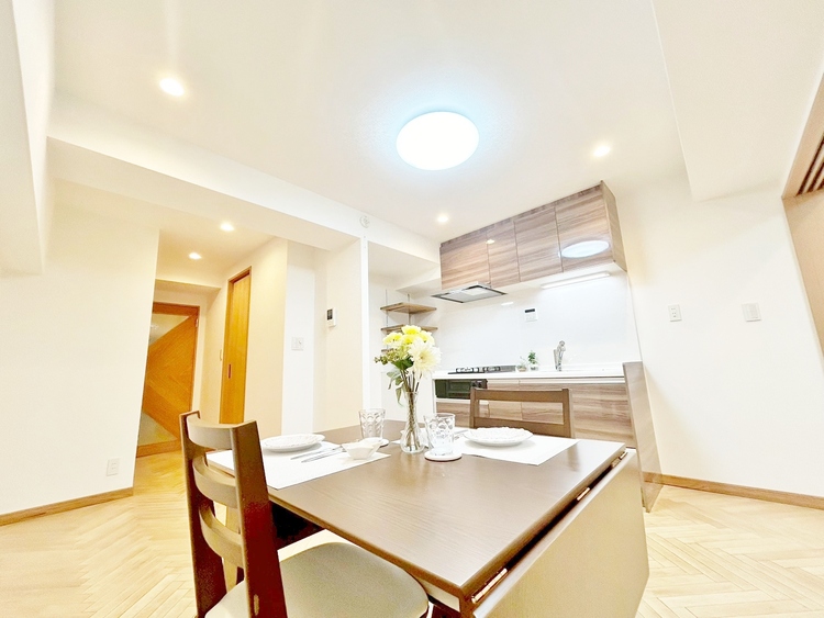 その他 伸びやかな空間のなかで、ゆったりとしたひとときを過ごせます。