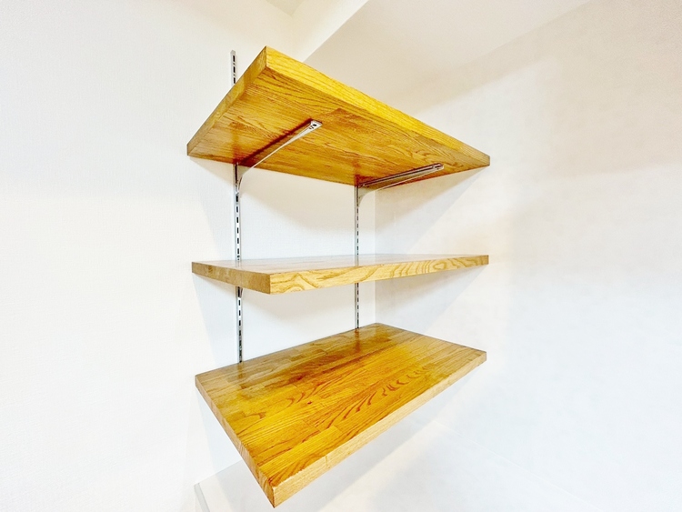 その他 収納スペースが付いていて、お部屋を広く使っていただけます。