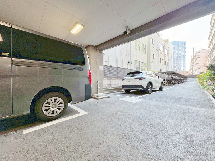 その他 駐車スペースが嬉しいですね。※空き状況は都度ご確認下さい。