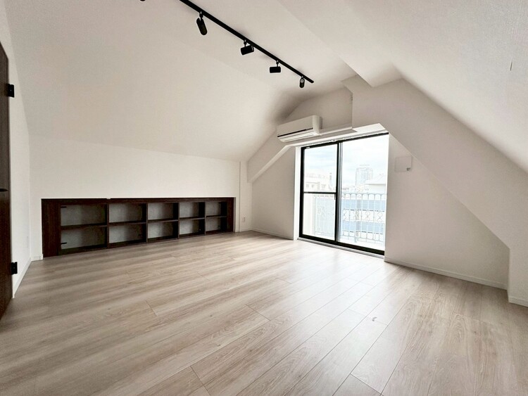 その他 清かで艶やかな時間をもたらしてくれる室内です。