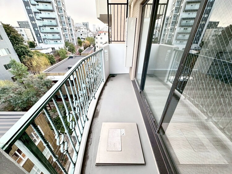 その他 朝の澄んだ空気や、夕方に吹く清々しい風を感じられるバルコニー。