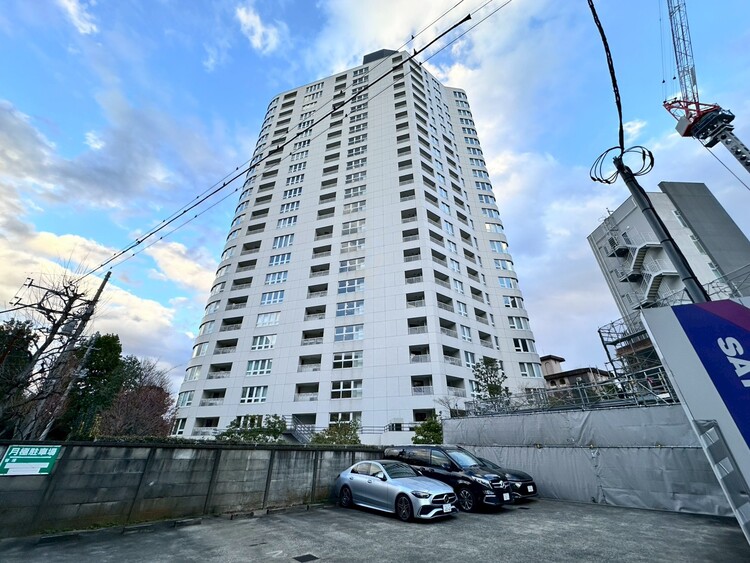 その他 飽きのこないシンプルモダンな外観です。