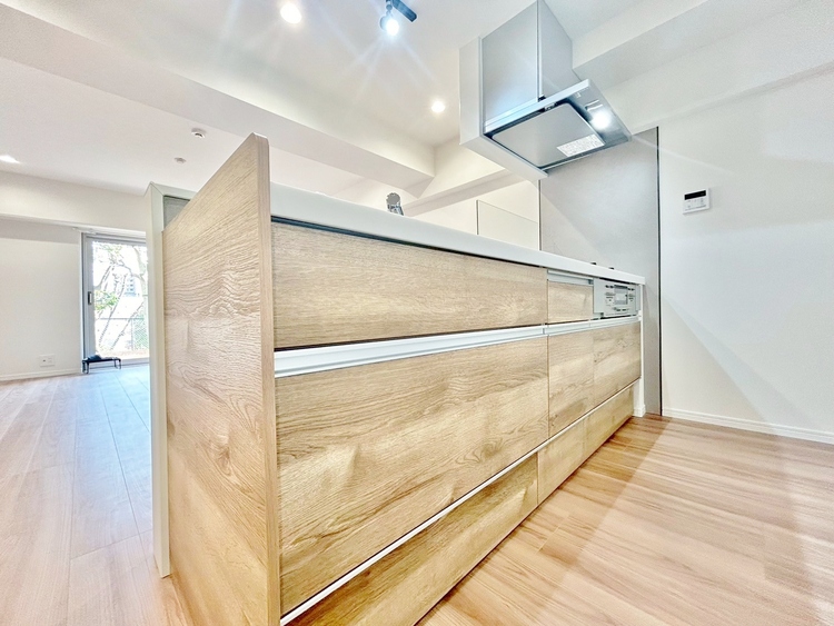 その他 開放感のあるキッチンスペース。調理をしながら、会話も弾みそうですね。