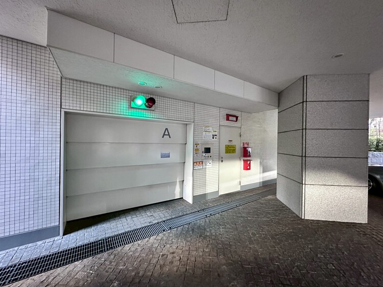 その他 駐車スペースが嬉しいですね。※空き状況は都度ご確認下さい。