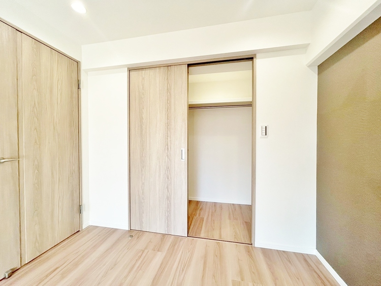 その他 家電やスーツケース、ストック品など何でも片付く嬉しい空間です。