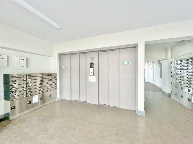 その他 エレベーター完備のため荷物が多くなっても安心。