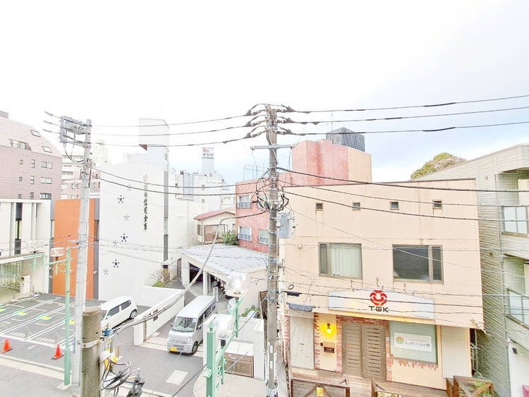 その他 眺望や窓からの景色が良いと、家で過ごす時間も快適です。