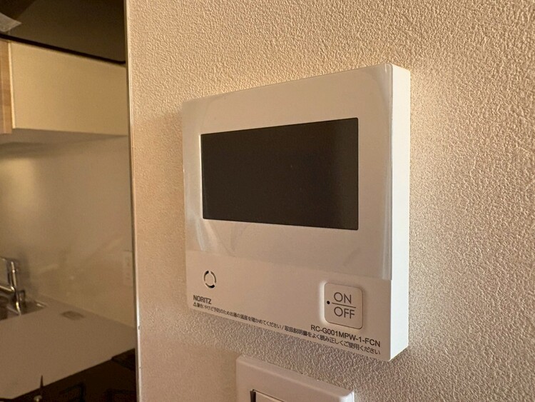 その他 見やすい画面で操作しやすい給湯パネル。