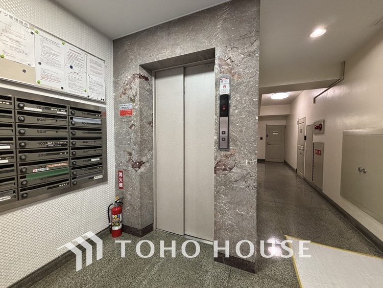 その他 エレベーターもあるので荷物が多くなっても安心です
