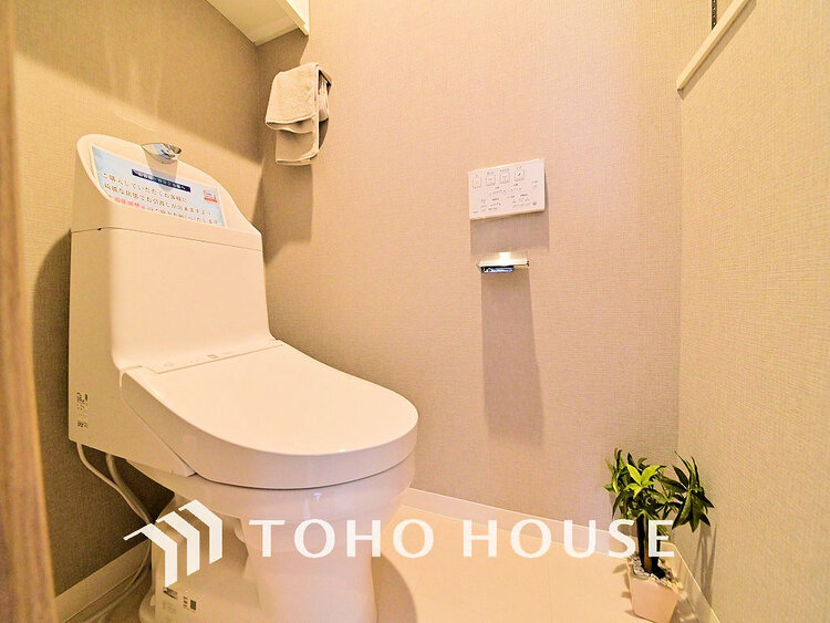 トイレ トイレには快適な温水洗浄便座付