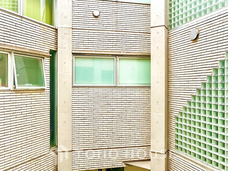 外観 【はるか彼方へ】見上げれば高い空。手を伸ばせば吸い込まれそうな突き抜ける空間。空が高いと気持ちも高揚します。空さえも楽しむ生活を始めませんか