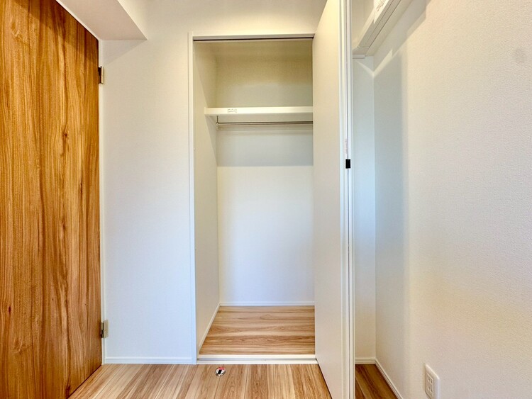 その他 家電やスーツケース、ストック品など何でも片付く嬉しい空間です。