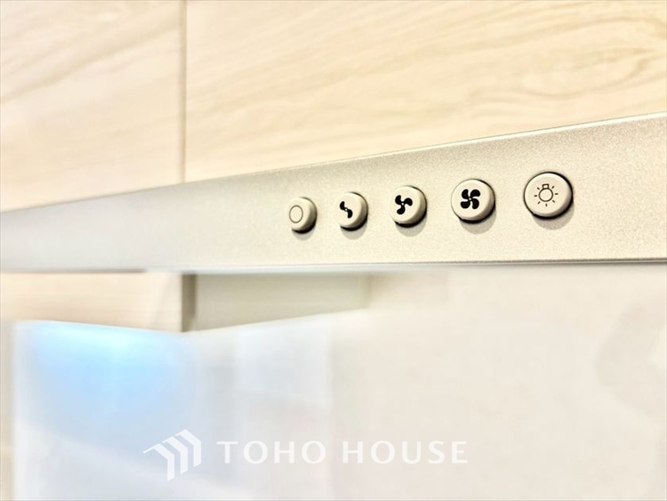 その他 ◆開放的◆後片付けが楽なシステムキッチン。収納スペースの充実！