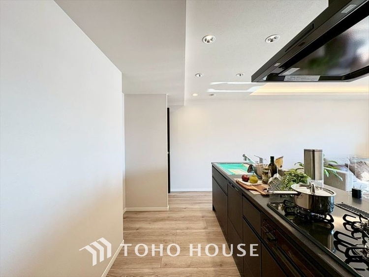 キッチン 【KITCHEN】◆Happy◆愛情たっぷりのお料理で家族にHappyを。システムキッチンがあなたをサポートしてくれます。