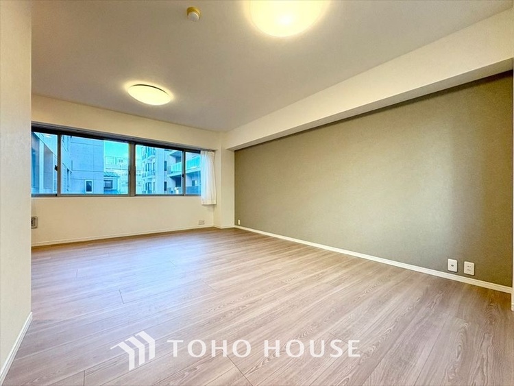 内装 【LIVING】◆陽光◆が差し込む。この開放的なLDKに家族の笑顔が集う。家族が一緒に過ごす空間は明るく、そして居心地よく。