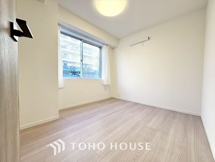 内装 【PRIVATE ROOM】◆プライベートな時間◆最高な暮らしにはこの空間が必要。家族のふれあいも大切にしつつ、自分の空間も大切にしたい。