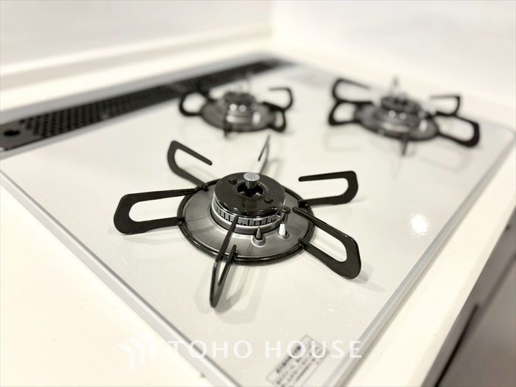 キッチン 【KITCHEN】◆家族のおはよう◆の声を笑顔で迎えてあげられるシステムキッチン。朝ごはんが楽しみでちょっと早起きしたくなるんです。