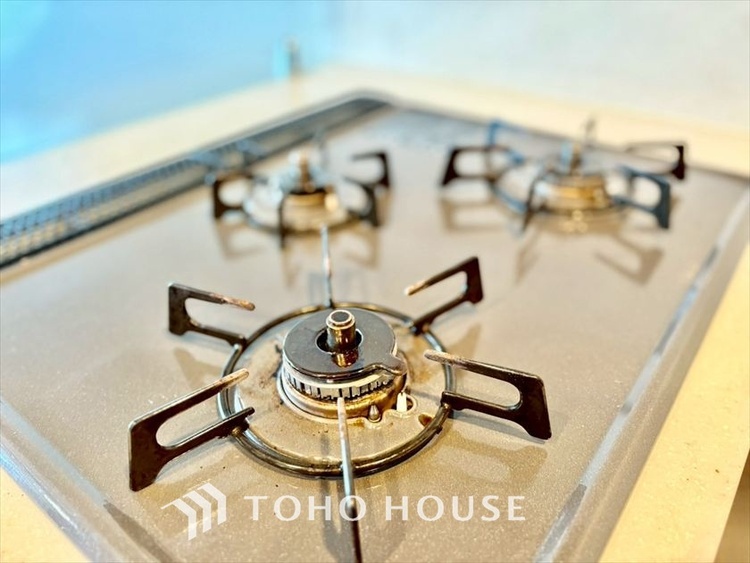 キッチン 【KITCHEN】◆家族のおはよう◆の声を笑顔で迎えてあげられるシステムキッチン。朝ごはんが楽しみでちょっと早起きしたくなるんです。