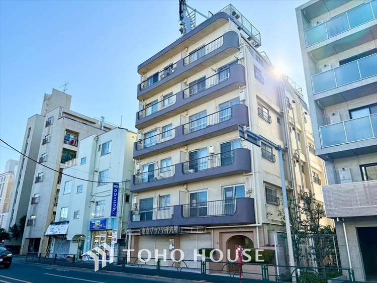 外観 【APPEARANCE】◆眩い◆光が燦々と入り、家族の笑顔を照らす。「いつまでも続いて」と願う夢のような毎日がここにある。