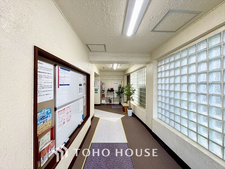 その他 【ENTRANCE】◆そびえ立つ◆我が家のシンボル。遠くの空が赤く染まる夕べが待ち遠しい。