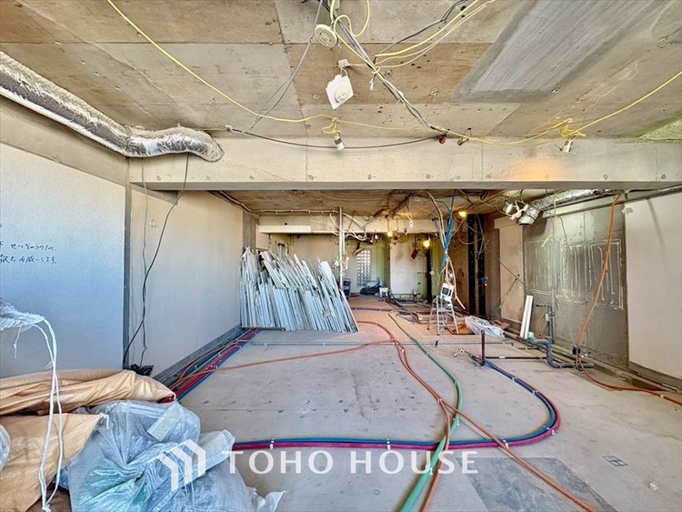 内装 現在改装中◆家族◆愛する家族を一目で見渡せる。家族が集う空間。永遠に続く幸せな毎日を、ここで。