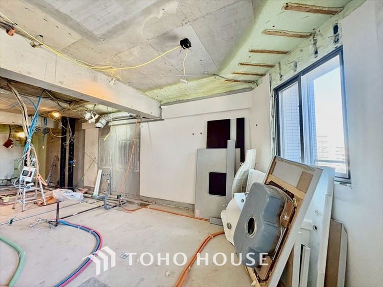 キッチン 現在改装中◆家族のおはよう◆の声を笑顔で迎えてあげられるシステムキッチン。朝ごはんが楽しみでちょっと早起きしたくなるんです。