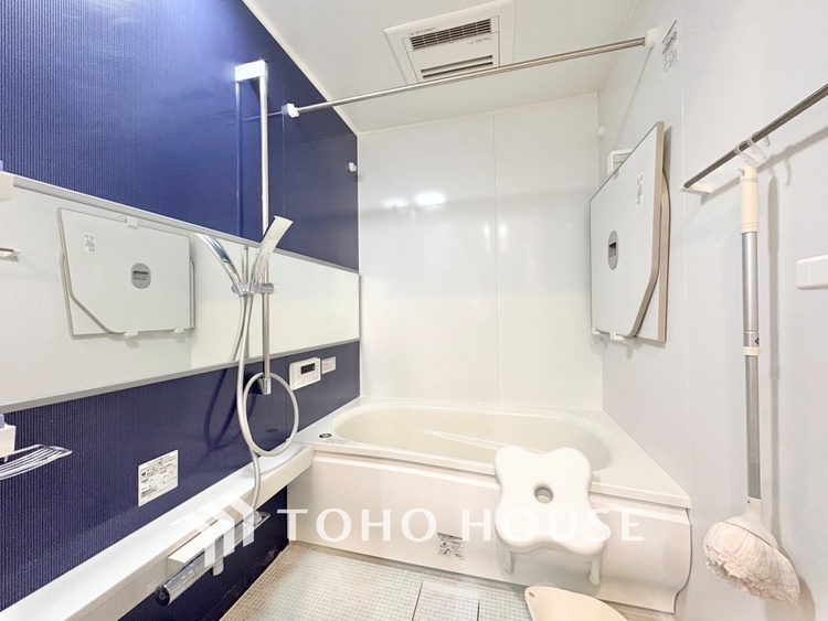 風呂 【BATHROOM】◆プライベートな空間◆simpleだからrelaxできるんです。こころもからだもキレイさっぱり。