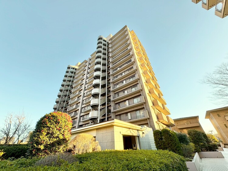 外観 ライフプランニングからローンまで、一貫してご説明させていただきます。お気軽にお問い合わせくださいませ。