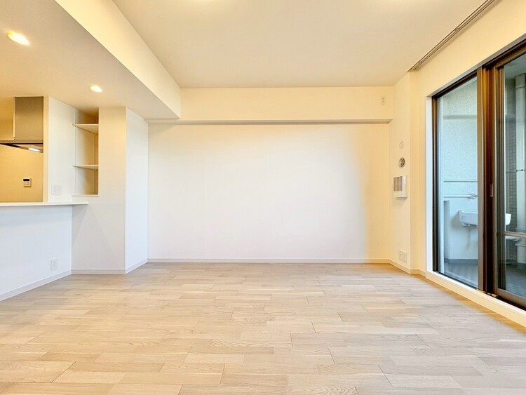 居間 快適に過ごす毎日を求めて、暮らしの中でご自身の「マイホーム」に創り上げてください。