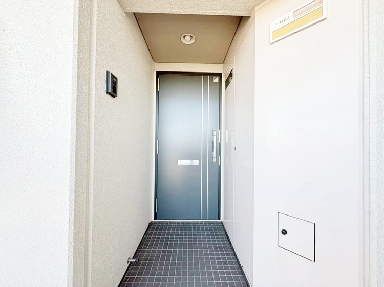 玄関 玄関を開ければ、そこは安らぎのご自宅。