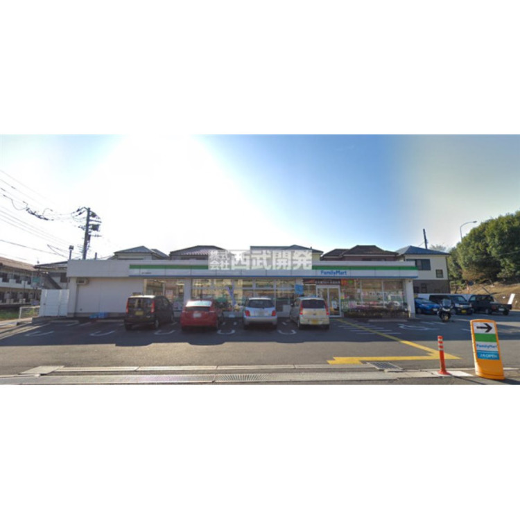 周辺 ファミリーマート(約510m)