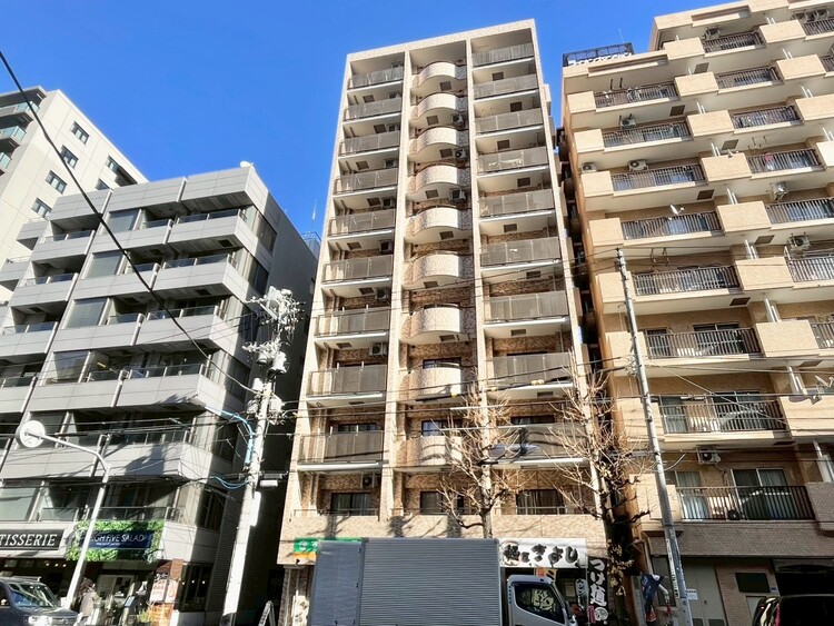 その他 飽きのこないシンプルモダンな外観です。