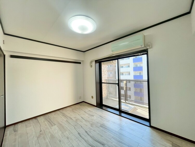 その他 清かで艶やかな時間をもたらしてくれる室内です。