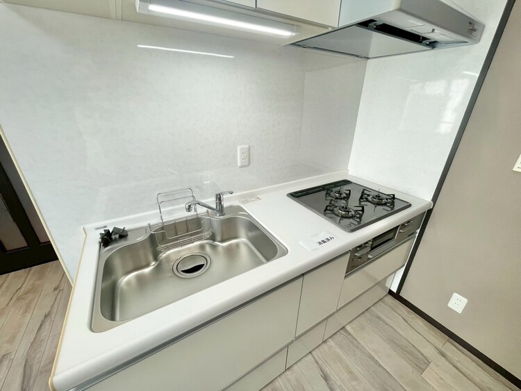 その他 開放感のあるキッチンスペース。調理をしながら、会話も弾みそうですね。