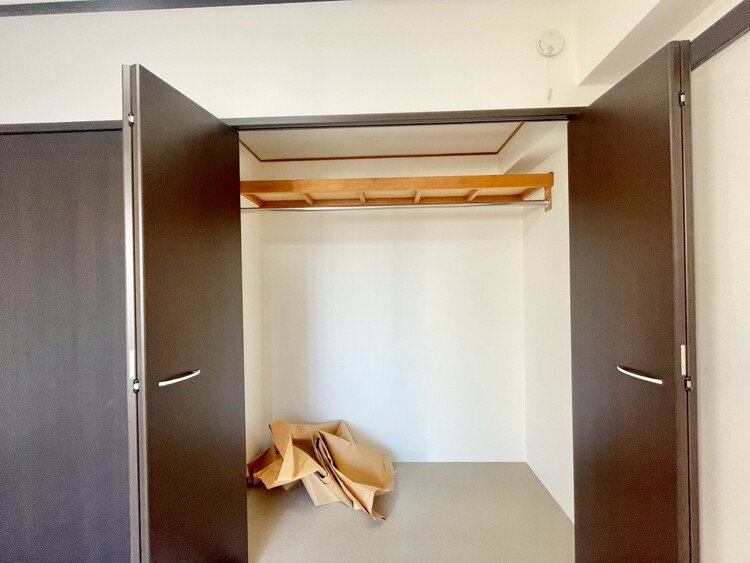 その他 収納スペースが付いていて、お部屋を広く使っていただけます。