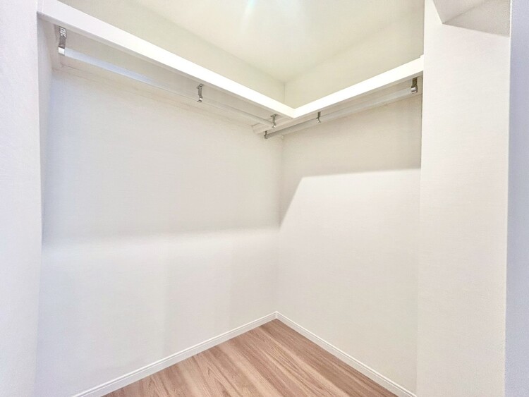 その他 収納スペースが付いていて、お部屋を広く使っていただけます。