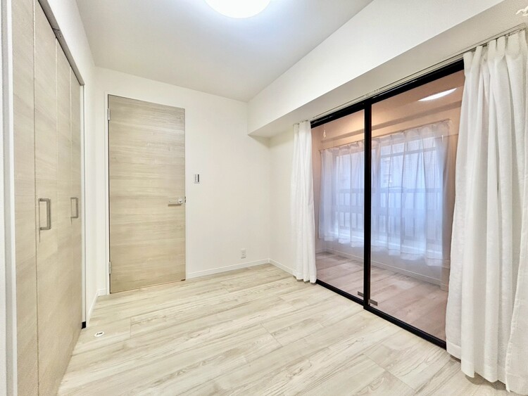 その他 清かで艶やかな時間をもたらしてくれる室内です。