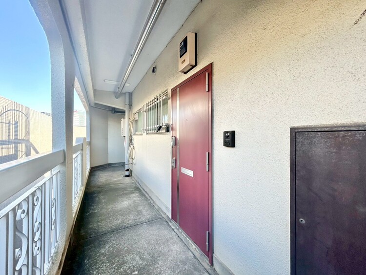 その他 清潔感のある落ち着いた雰囲気の玄関です。