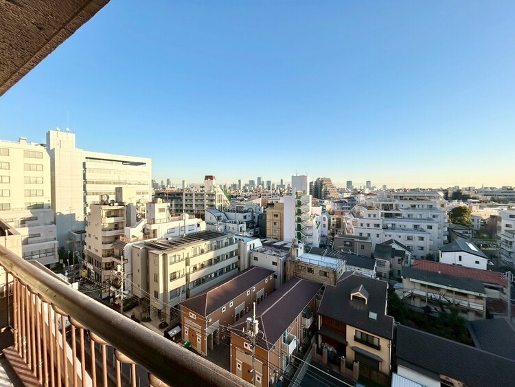 その他 眺望や窓からの景色が良いと、家で過ごす時間も快適です。