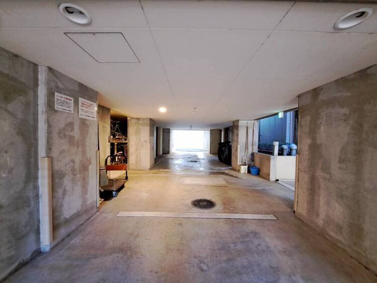 その他 上質感漂う玄関アプローチです。