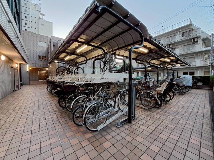 その他 駐輪場も綺麗に整頓されています。※空き状況は都度ご確認下さい。